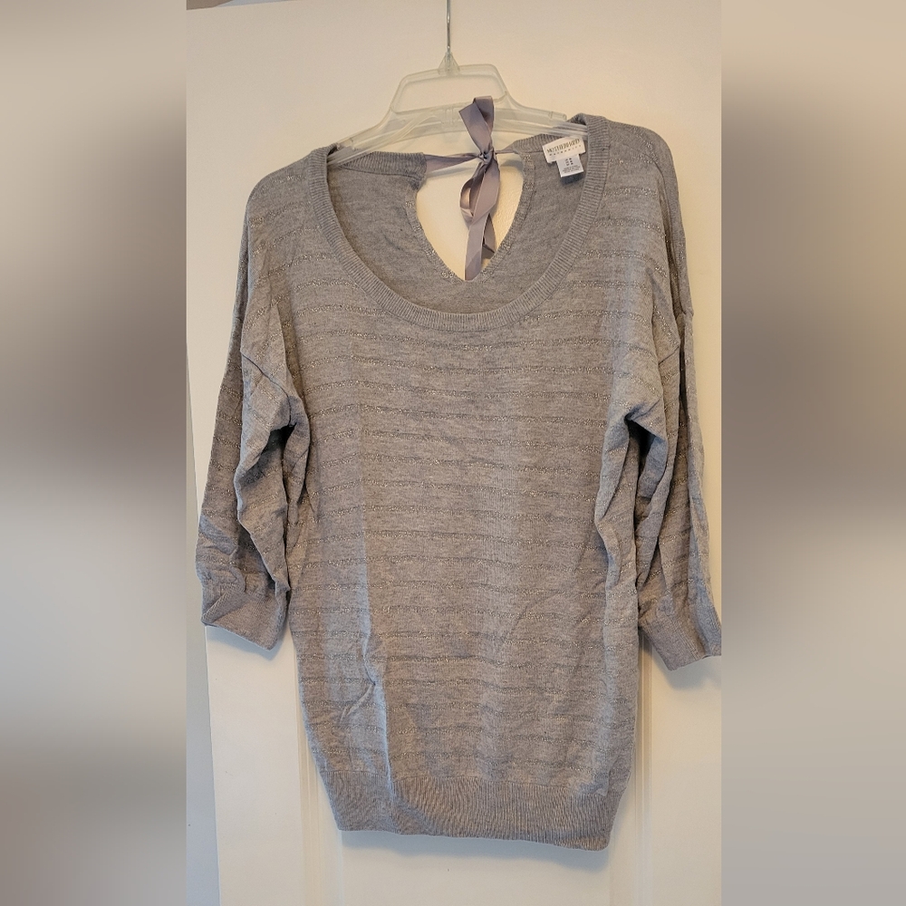 Maternity sweater. Size M